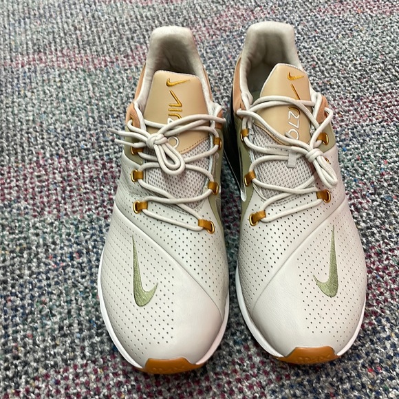 Nike Other - Nike